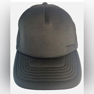 RUXEN Cap Black Embroidered Logo Snapback Trucker  Streetwear NWOT